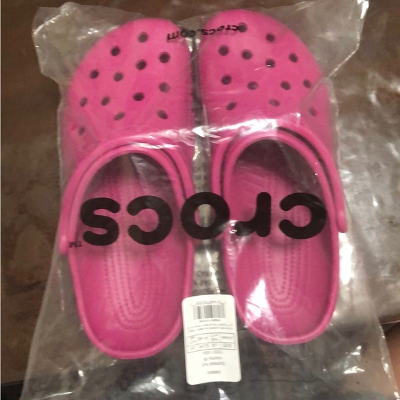 Crocs - Picture 2 of 3